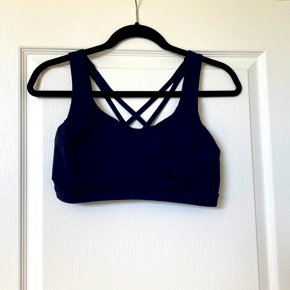Lululemon Free to Be Serene sports bra